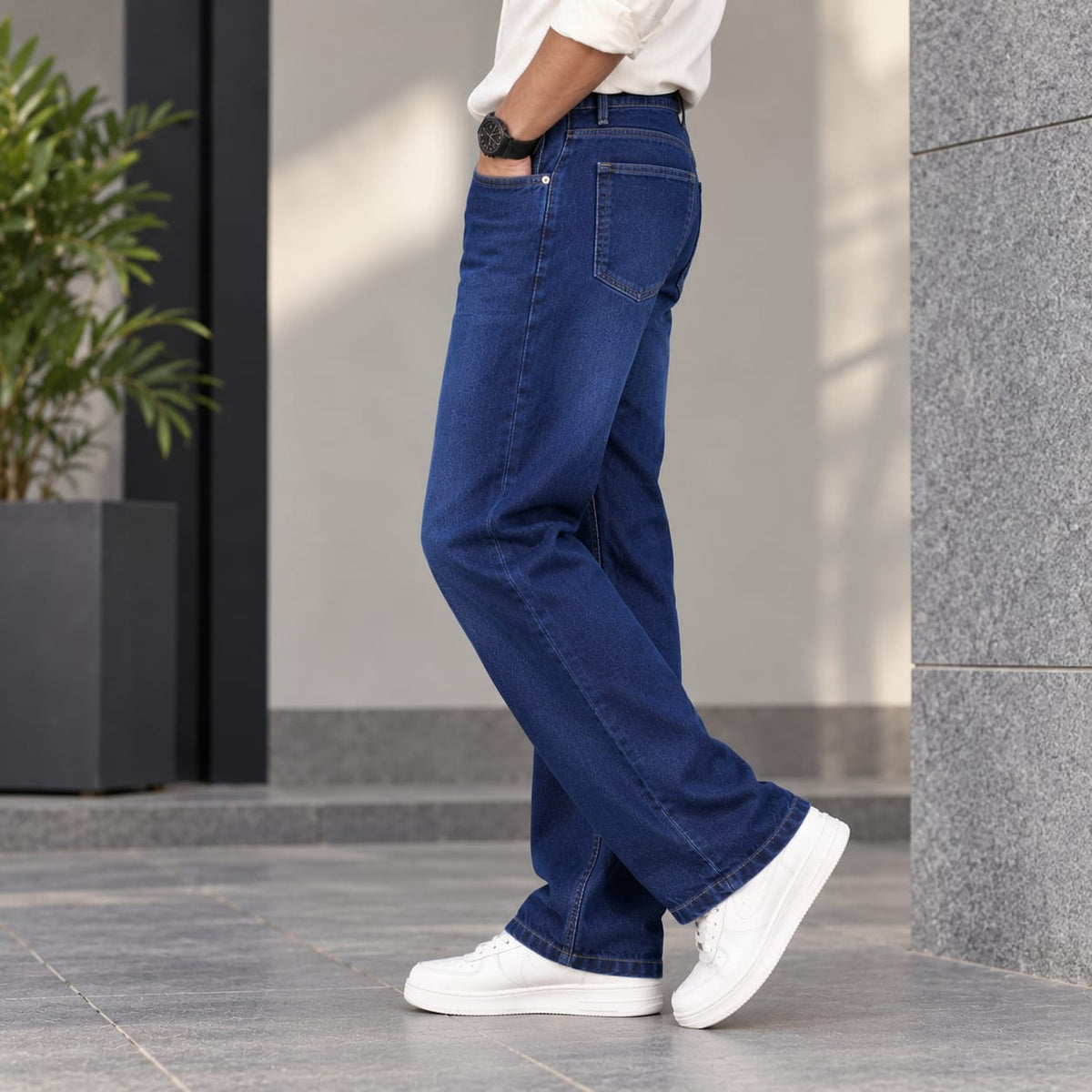 Men’s Classic Dark Blue Straight Fit Washed Denim Jeans